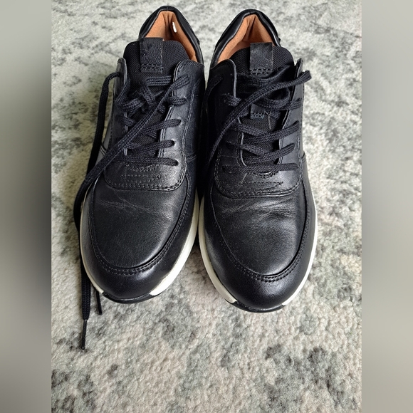 CLARKS Un Rio Black Sprint Black Leather Lace up Sneaker size 8 - Picture 6 of 10